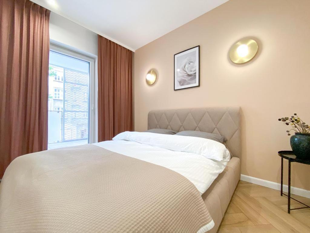Apartament Family Zwierzyniecka ポズナン エクステリア 写真